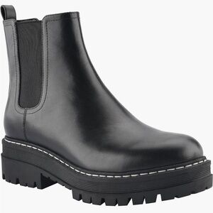 Marc Fisher LTD Padmia Lug Sole Chelsea Boot size 6